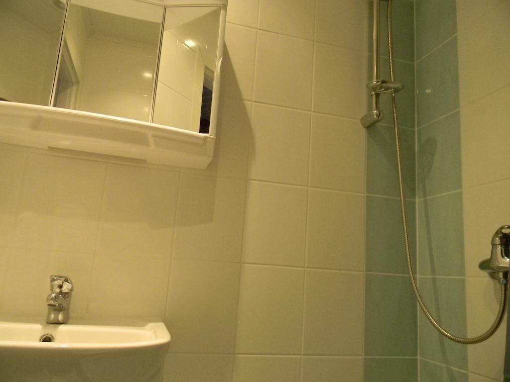 Spordi Apartment Нарва Экстерьер фото